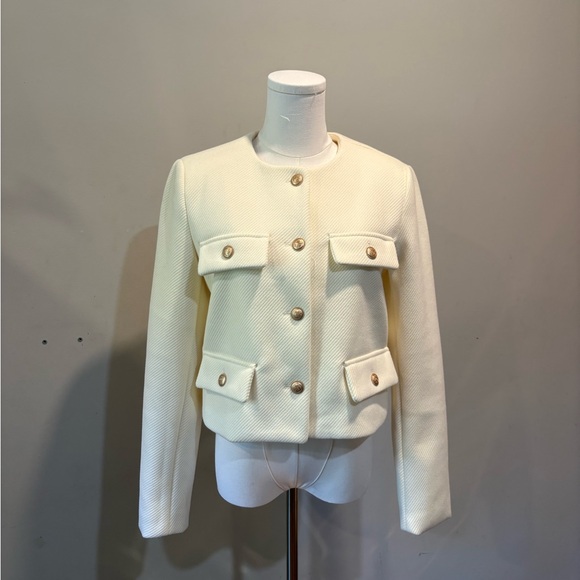 Chic Cream Women's Blazer - Picture 1 of 4